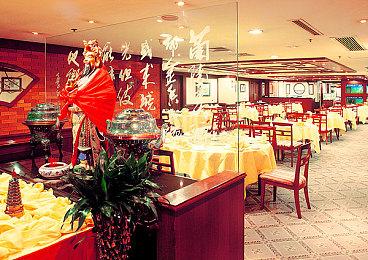 热血肉鸽篮球游戏《机器人灌篮》9月25日发售